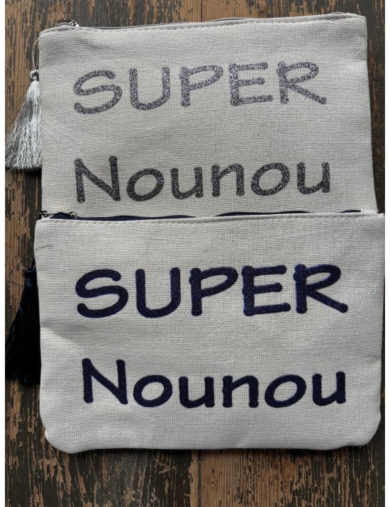 SUPER NOUNOU